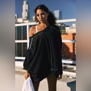 FP Movement by Free People Black Off-Shoulder Short Sleeve Tee